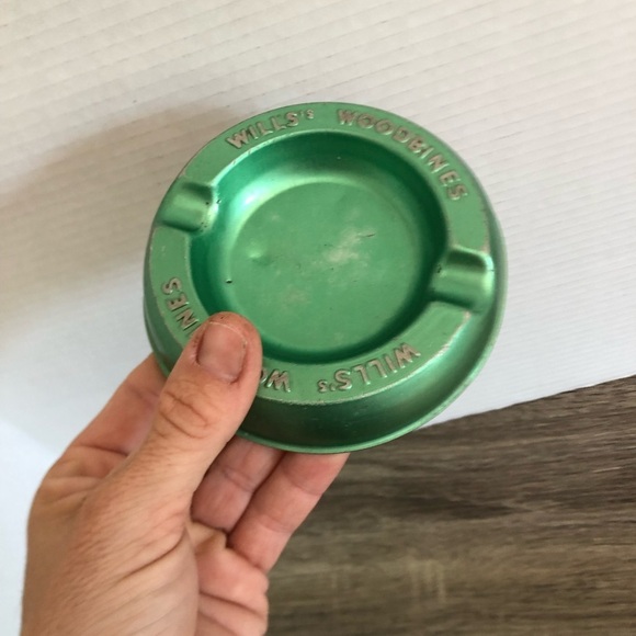 Vtg Green Wills's Woodbines Ashtray - Picture 10 of 10